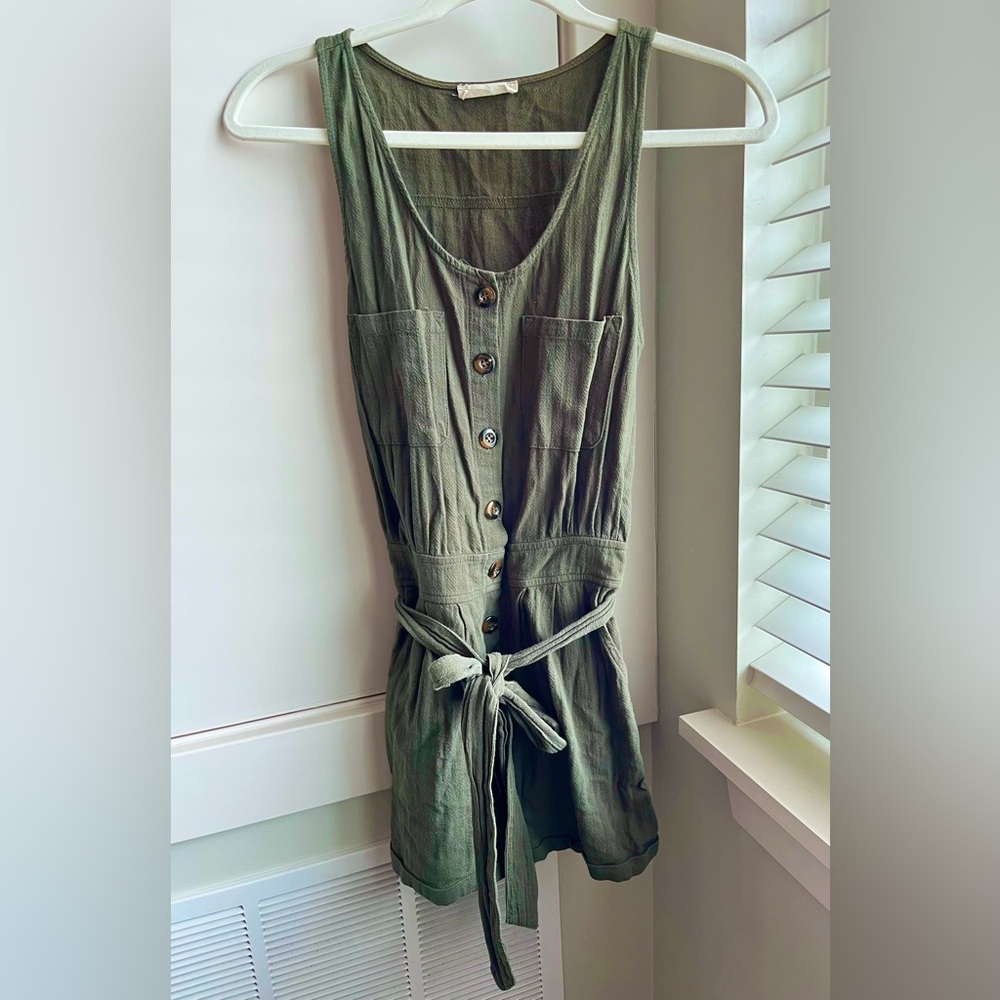 Altar’d State Green Romper Size Small